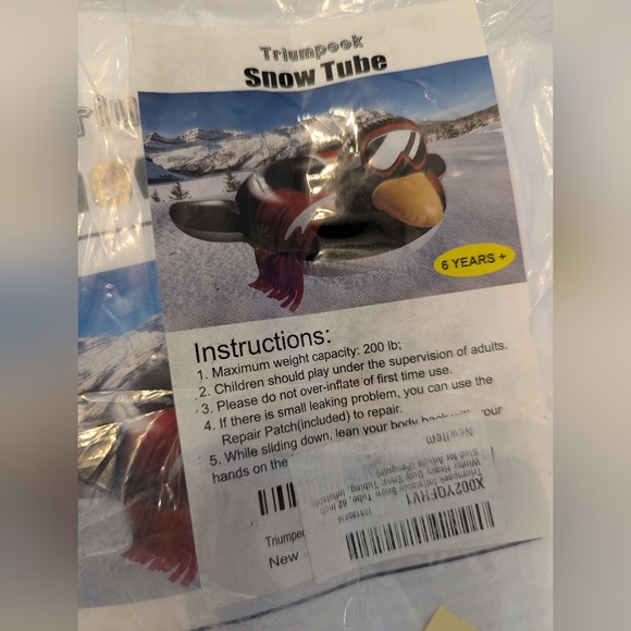 Triumpeek Inflatable Penguin Snow Tube - Picture 3 of 5
